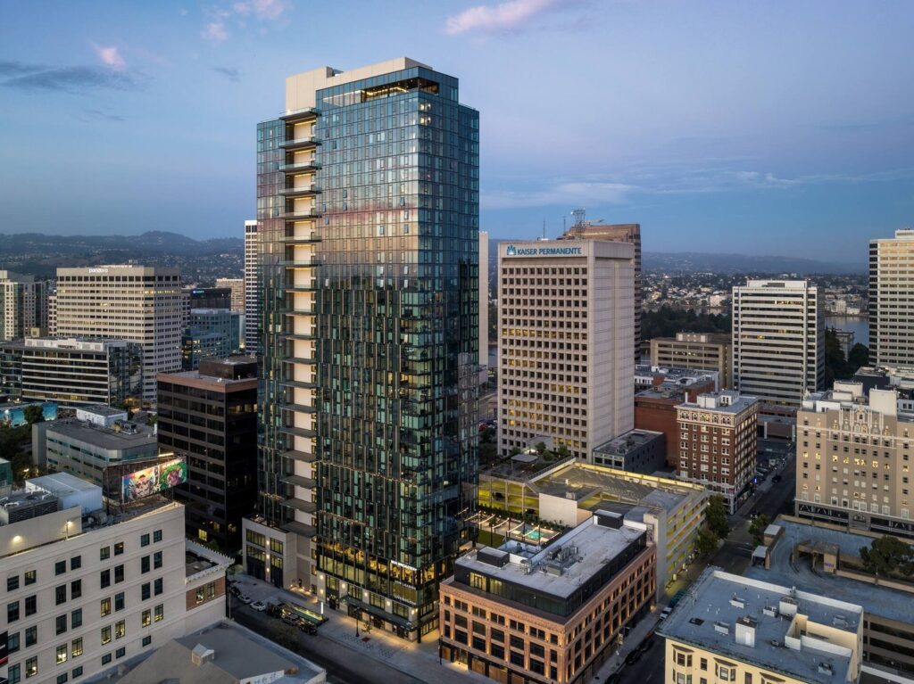 1900 Broadway at dusk in Uptown Oakland
