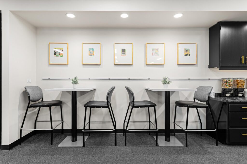 Cafe seating at 1950 Franklin in Oakland